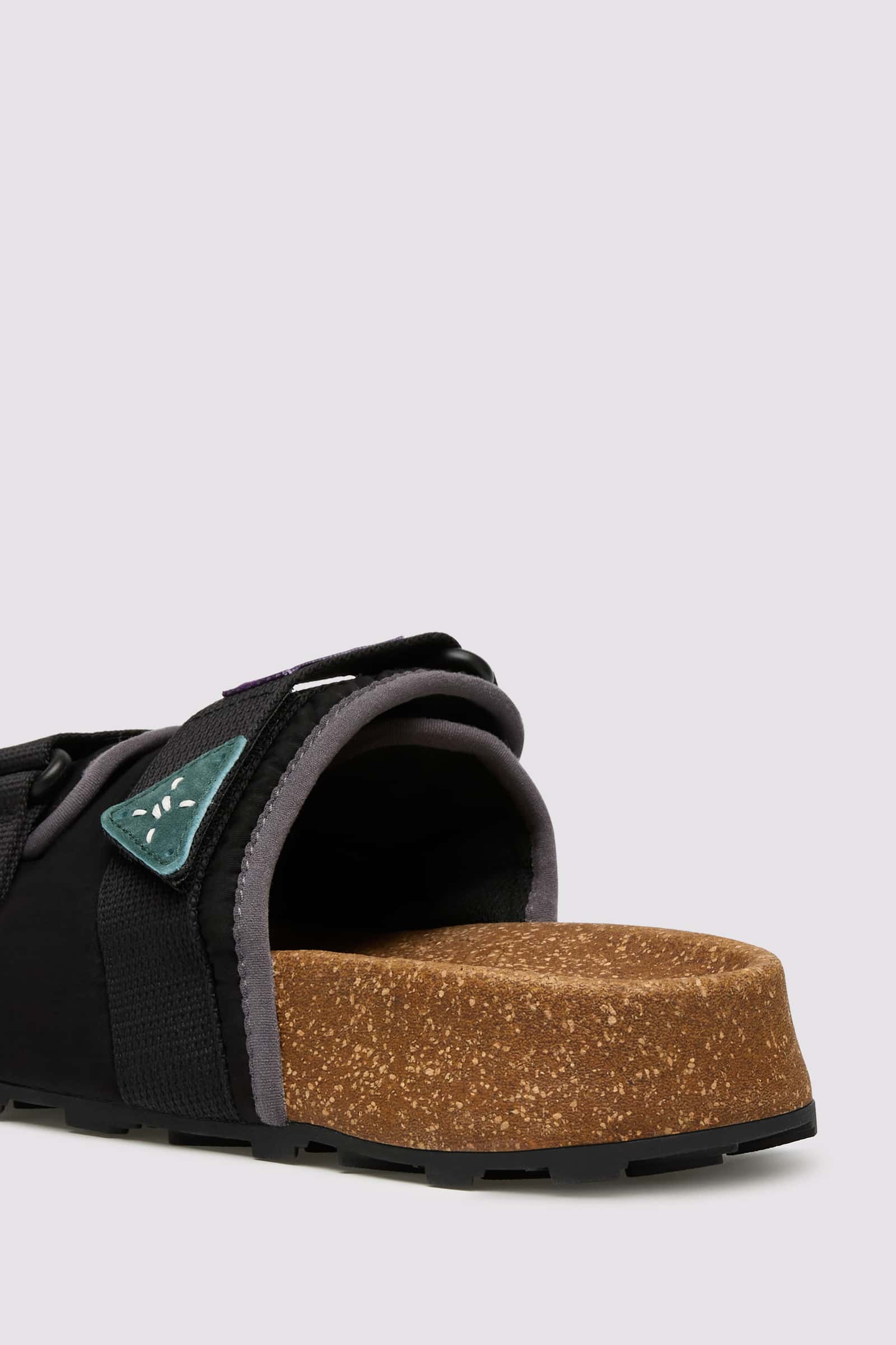 Black / Grey Flower Mountain NIWA SLIPPER UNI Men Slippers | 901-UIXNFY