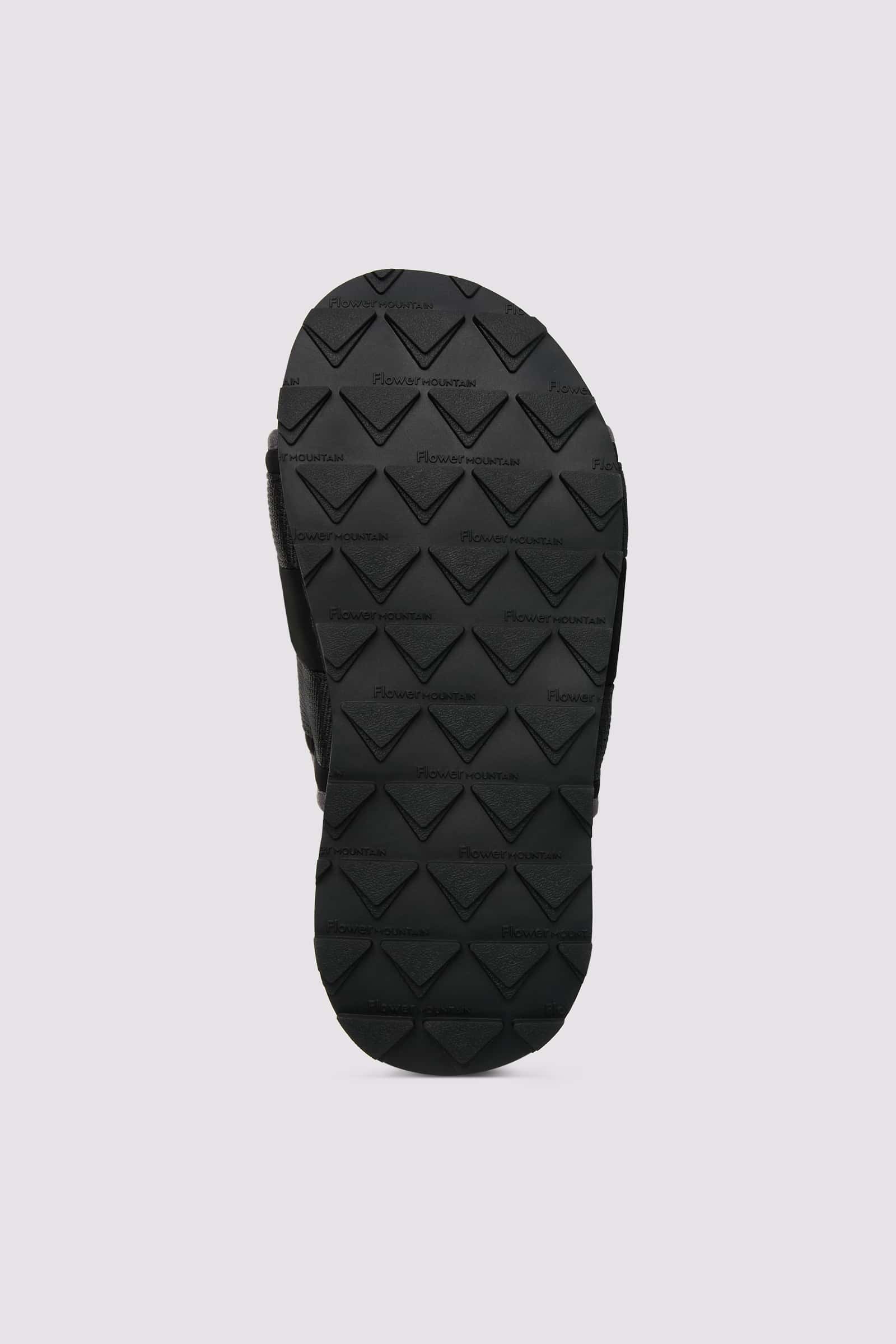 Black / Grey Flower Mountain NIWA SLIPPER UNI Men Slippers | 901-UIXNFY