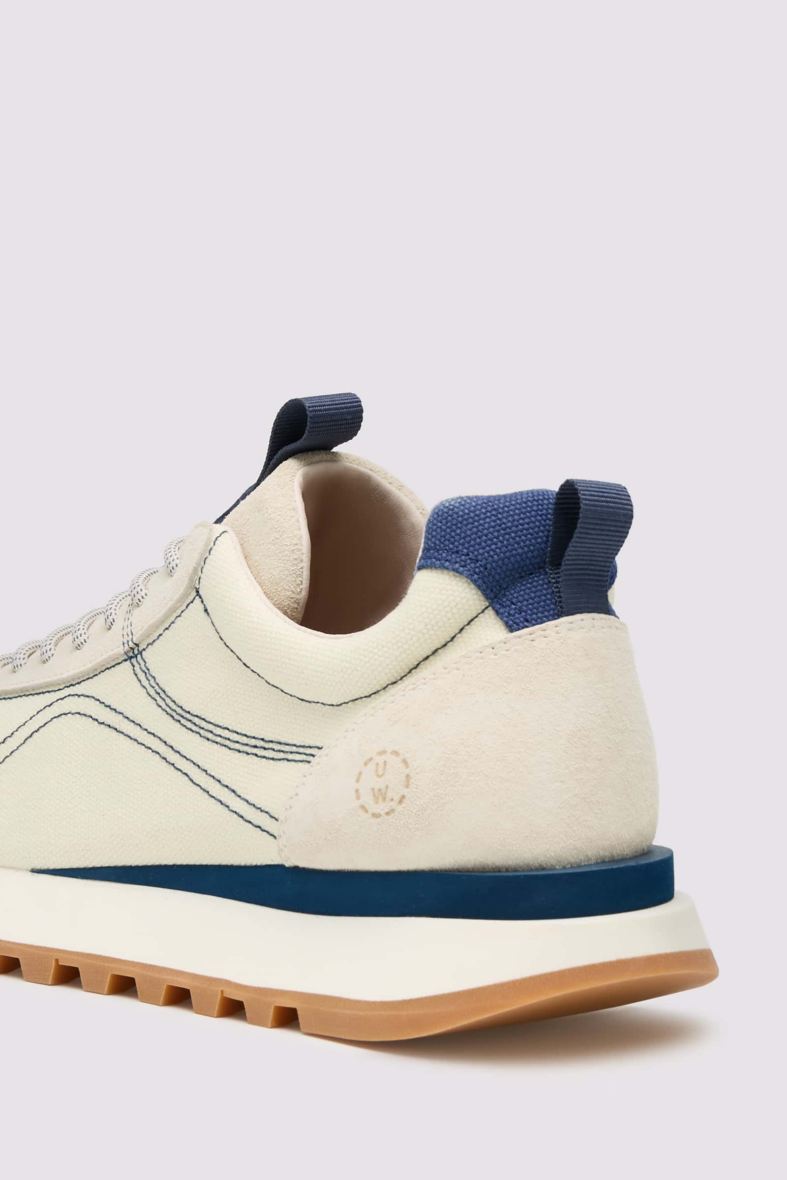 Off White Flower Mountain NEW ASUKA UNI U.W. Women Sneakers | 180-CUMAON